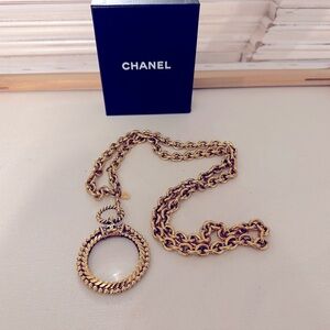 Chanel magnifying glass necklace